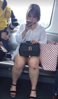 p图大神网红对比,揭秘完美形象背后的秘密